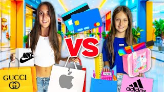 SHOPPING per il PRIMO GIORNO di SCUOLA •Sorelle Grandi Vs Sorelle Piccole• [upl. by Ttereve236]