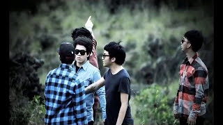 Pee Wee Gaskins  Sebuah Rahasia  Official Music Video [upl. by Naihr372]