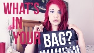 Whats in my bag  Cherry Wallis [upl. by Mozelle]