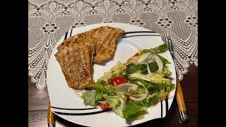 Piept de curcan la gratar cu salata proaspata  Turkey Breast with fresh salad [upl. by Yort]