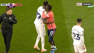 Regardez Idrissa Gana Gueye se blesse la réaction de Pape Matar Sarr en dit long [upl. by Cully]