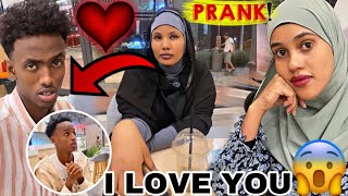 PRANK KII UGU XUMAA ABID SAMIYO OO LOO GACAN QADAY ADNAN GABAR EY…😳😳 [upl. by Damahom]