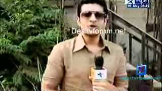 Karan Kundra amp Kritika Kamra On SBS 10th May 2011 Arohi Ko Lagi Goli [upl. by Abigale845]