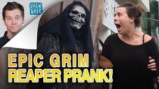 SCARY GHOST PRANK IN HAUNTED HOUSE GONE WRONG [upl. by Worrad970]