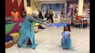 FESTA FROZEN  NINA FUGIU DA ELSA [upl. by Toombs73]