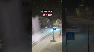 MERAVIGLIOSA NEVICATA A DOBBIACO LA SERA DEL 21 NOVEMBRE [upl. by Naraj529]