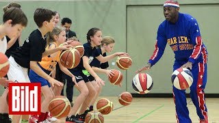 Harlem Globetrotters in Dortmund  BasketballLegenden trainieren mit Kids [upl. by Teyugn]