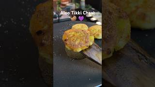 Crispy Aloo Tikki Chaat 🥔💜 chaat chaatrecipe alootikkichaat alootikki snacksrecipe snacks [upl. by Thorrlow2]