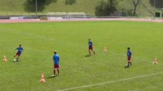 Fussballtraining Doppelpass 4  Passen  Technik [upl. by Aihsirt952]