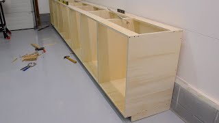 How to build a cabinet box [upl. by Hirsh772]