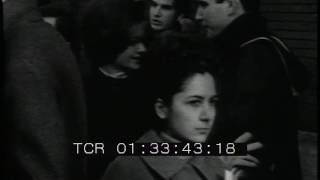 Assemblea allUniversità Cattolica  Milano gennaio 1968 [upl. by Ahcatan]