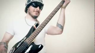 Woodpecker From Mars Faith No More  Bass Guitar Cover by Andres Johnstone [upl. by Netloc]