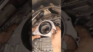 install new rear engine oil seal تبدیل صوفه مكينه خلفيautomobileاكسبلورshortvideoميكانيكtrick [upl. by Anifur662]