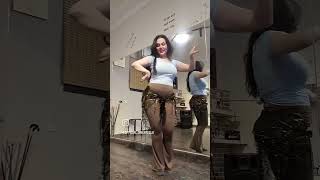 تعليمالرقص bellydancing أغانيالرقص نانسيعجرم اطبطبودلع [upl. by Adiaz560]