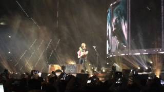 Ed Sheeran  Photograph Live in Turin 17032017 [upl. by Christine]