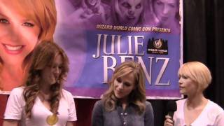 Toronto Comic Con 2011  Meet Julie Benz [upl. by Dina]