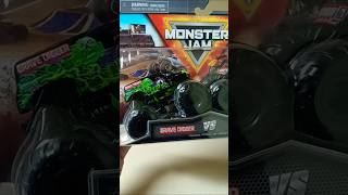 2024 Monster Jam quotGrave Diggerquot VS quotNorthernquot Nightmarequot Double Pack spinmaster monsterjam 2pack [upl. by Bolanger984]