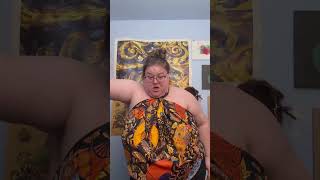 Scarves are actually pretty versatile funny fail plussize comedy fashion fashionhacks [upl. by Jeannette890]