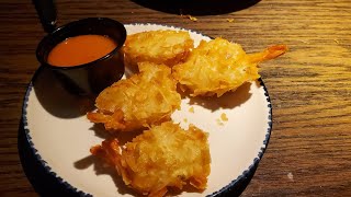 Red Lobster Shrimp 🍤 Rangoon review [upl. by Cherri]