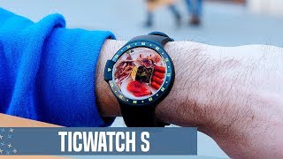 Un Android Wear por menos de 170€ Ticwatch S [upl. by Ellerehs441]