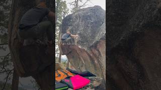 Peace of Mind V8 7B Flash  Zephyrs • Tahoe Bouldering NV [upl. by Molohs327]