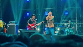 SORRY  ANDRE TAULANY AND FRIENDS BAND TERGOKIL amp KOCAK DI PESTA BEBAS BERSELANCAR 🔥 [upl. by Oliver]