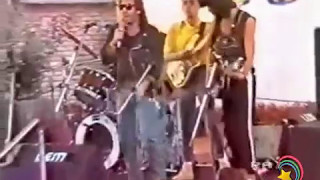 Vasco Rossi  Bollicine 1983 Live Rimini [upl. by Attekahs]