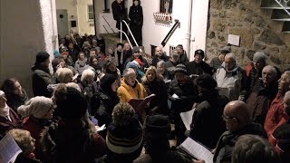 TRADITIONAL CHRISTMAS EVE CAROLLING IN St IVES [upl. by Parrisch]