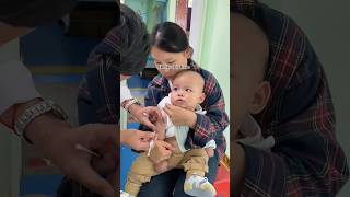 Cutebaby 😛 Baby injection push vedio 😱 baby cute injection crying shots [upl. by Lupe]