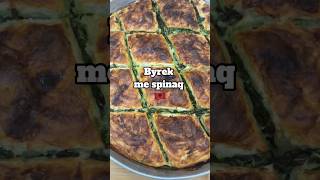 Byrek me spinaq [upl. by Sirama670]