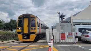 4 Car Class 158 Porthmadog Level Crossing Gwynedd 16082023 [upl. by Eidnim]