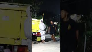 Prank Pocong Paling Kocak prankpocong funny [upl. by Dacia]