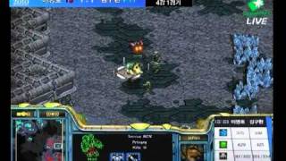 WCG Korea 2010 NFSC SemiFinaL Flash vs Goozila 3set 스타 4강 이영호 vs 김구현 3경기 [upl. by Heman]