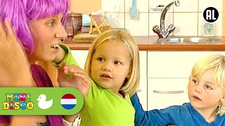 DE KAPPER  Kinderliedjes  Kinderdagverblijf  Minidisco [upl. by Ennaer549]