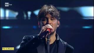 Fabrizio Moro  Sanremo 2022  Sei tu  live video completo  serata finale [upl. by Andrews]