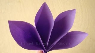 Papier falten Origami Blume falten  Basteln Ideen  Geschenkideen  DIY  Blüte basteln mit Papier [upl. by Relyhcs]