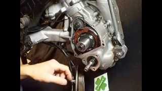 Tutorial sostituzione dischi frizione vespa smallframe [upl. by Salvador452]