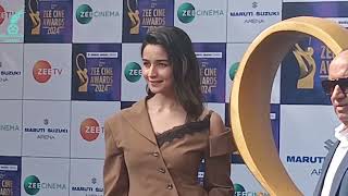 Alia Bhatt unveiles the Zee Cine Awards trophy aliabhatt zeecineawards [upl. by Maryanna]