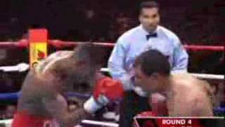 Diego Corrales Vs Jose Luis Castillo Round 4 [upl. by Ledah]