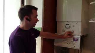 worcester bosch 25si greenstar combination condensing boiler plumber streatham sw16 [upl. by Lebna465]