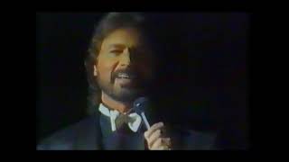 Engelbert Humperdinck  Live at the N E C 1988  Full Concert [upl. by Oicul325]