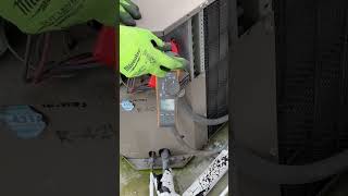 Measuring inrush current on York condenser [upl. by Haswell305]