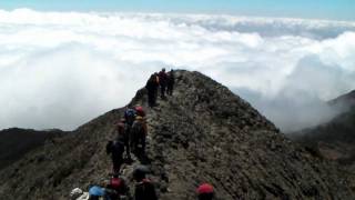 Mount Meru  RhinoPoint  Tansania [upl. by Yanej]