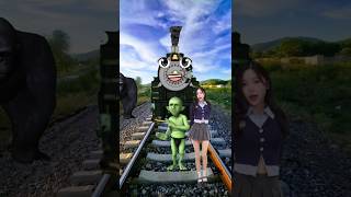 Gorilla punched the train 😜  VFX video  funny dance  champa chameli shorts [upl. by Ymarej]