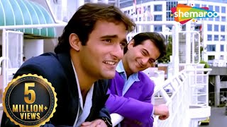 Aaina Bataa Kaise  Mohabbat 1997  Sanjay Kapoor  Akshaye Khanna  Popular Hindi Song [upl. by Eniretak853]