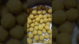 Bondhi laddu 😋😋 [upl. by Ruy]