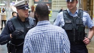 Einsatz für Bundespolizisten am Frankfurter Hauptbahnhof Doku Polizei 2015 [upl. by Proudlove]