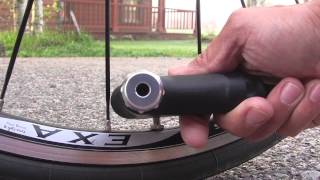 How to use Specialized HP Floor pump with Switch Hitter II [upl. by Renaxela]