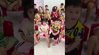 Studying English dainam tintuc tienganhtreem shorts shortvideo xuhuongtiktok xuhuong [upl. by Enaillil]