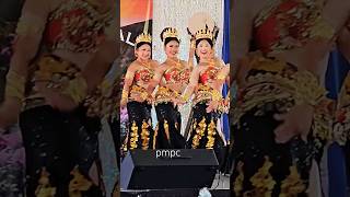 Hmong Dancing Thai hmong dancers [upl. by Patterman]